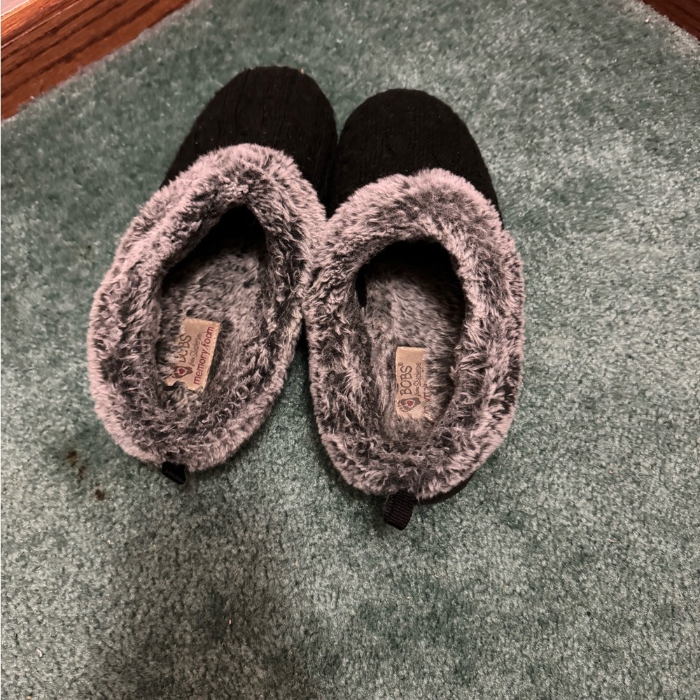 Sketchers Women’s Memory Foam Slippers